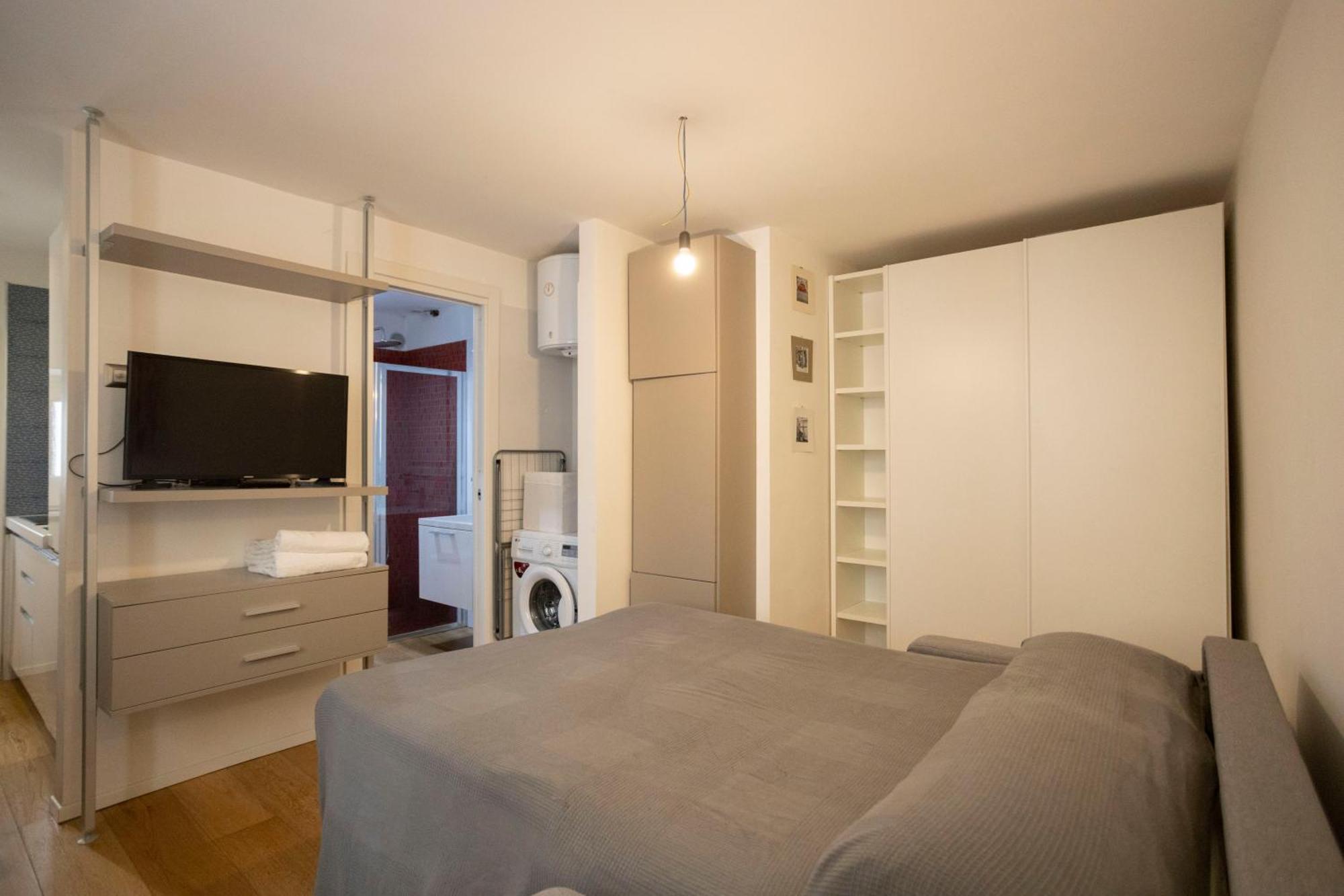 Ferienwohnung Qu4Ttro I Domo House Salerno Exterior foto